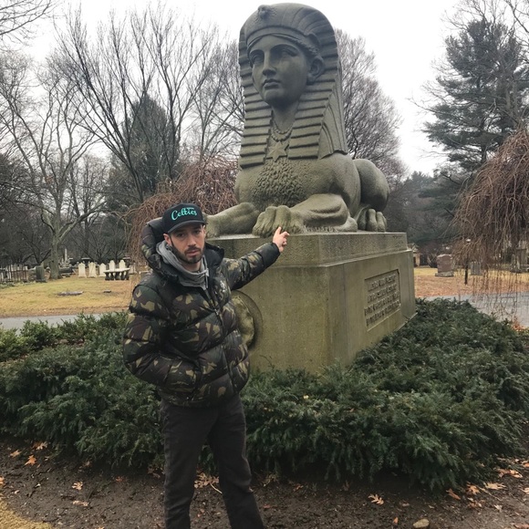 Meet your Posher, Andrew - Picture 1 of 1